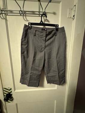Danielle B. Women's Grey Pinstripe Bermuda Dress Shorts, Size 8